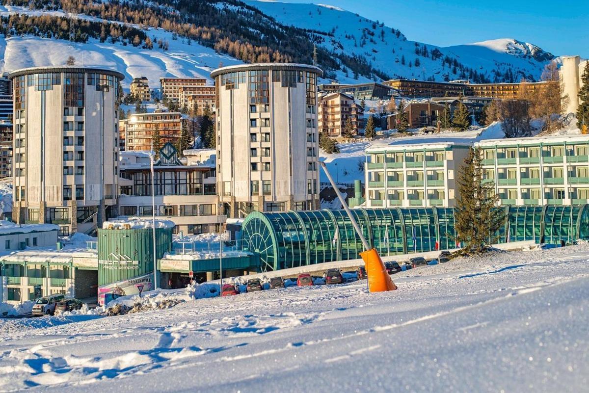 Attico Villaggio Olimpico Colle Sestriere Exterior photo