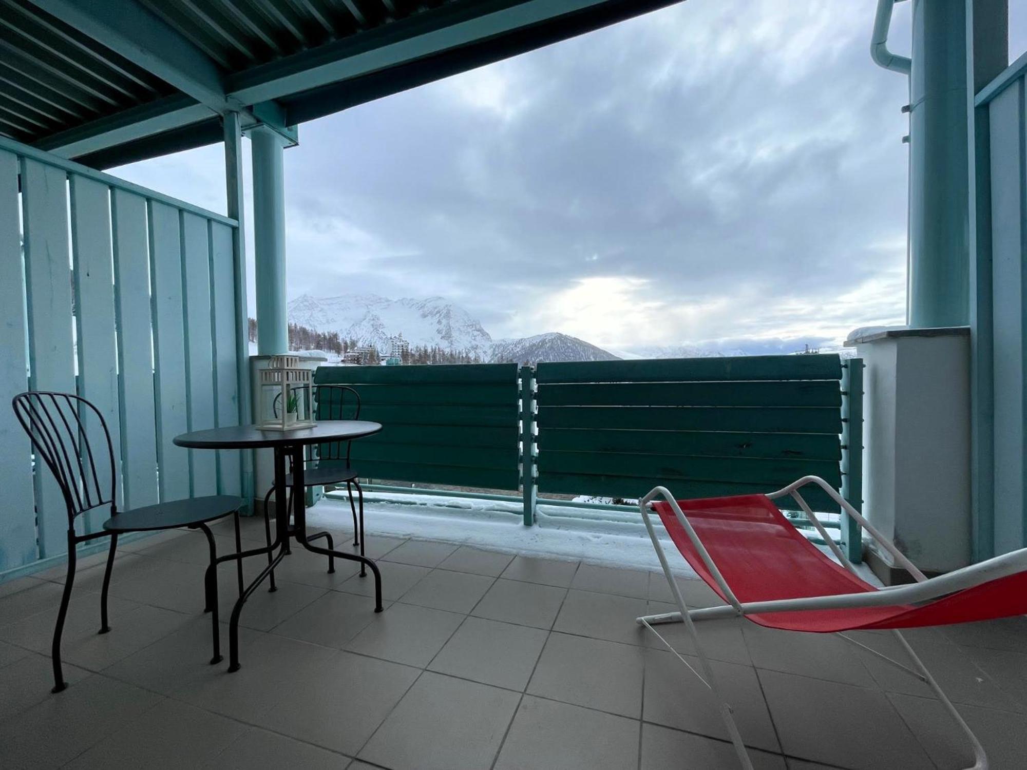 Attico Villaggio Olimpico Colle Sestriere Exterior photo